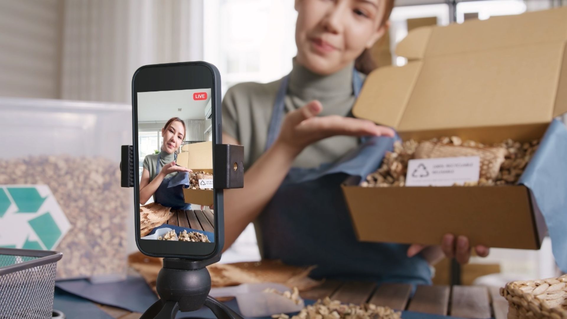 ¿Qué saber antes de contratar a un influencer para el negocio?
