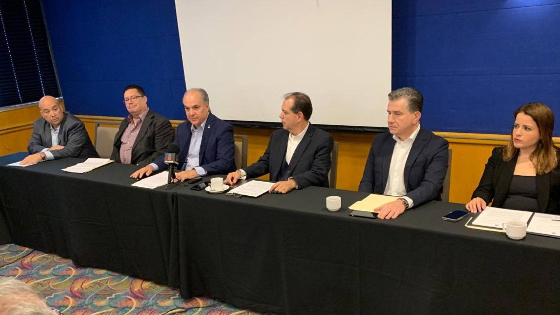 ? Máquinas de Bordado Industrial en México: Tecnología que Impulsa la Creatividad Textil