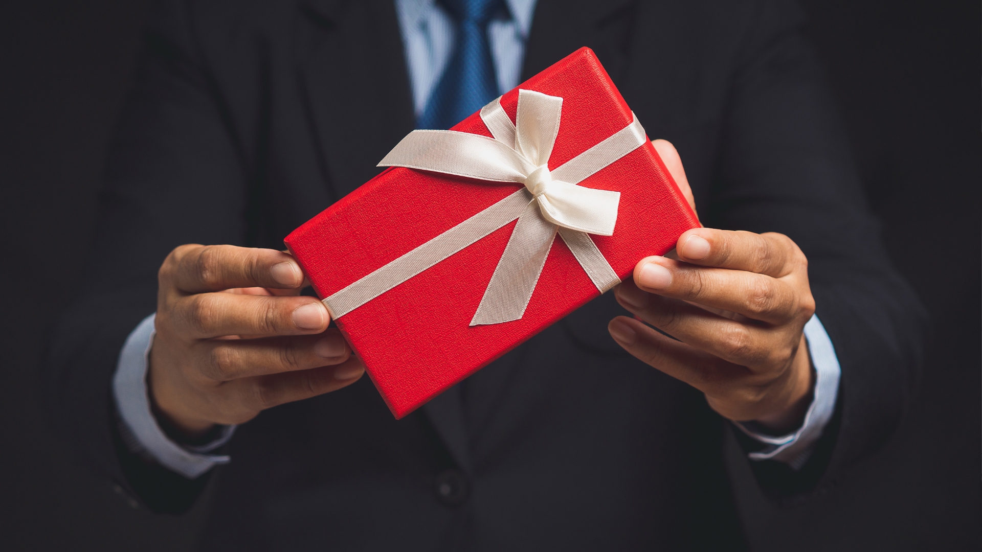 Regalos ejecutivos que fortalecen las alianzas de negocios B2B