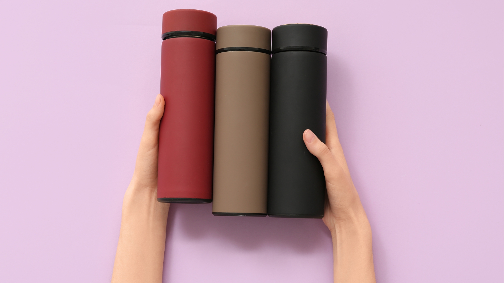 Termos y cilindros con aislamiento térmico para merchandising de lujo